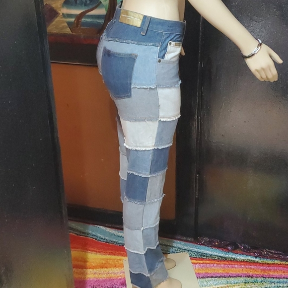 BLUE JEANS.       ❤HOST PICK❤ - Picture 11 of 16